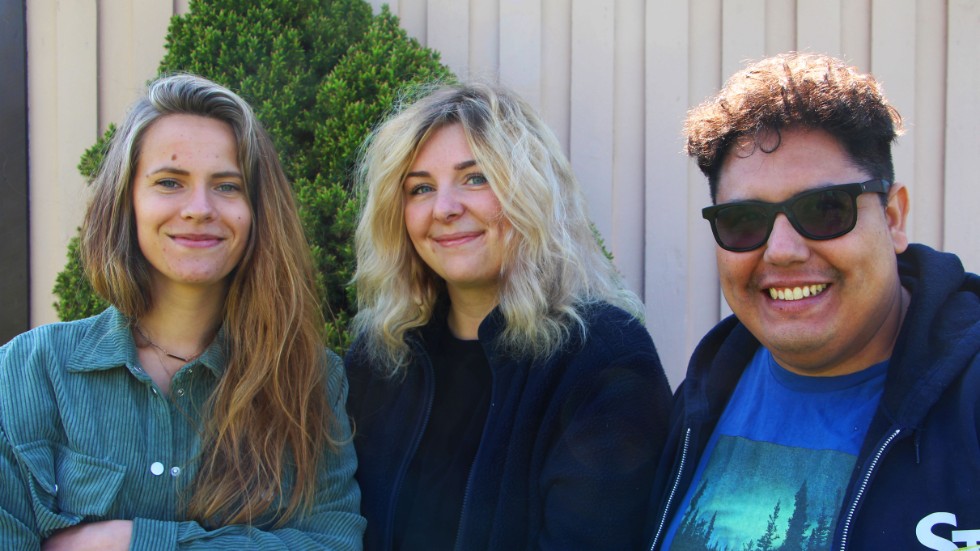 "Skiljas" bygger på ett samarbete mellan Tove Sandin (till vänster) och Stina Åman från Iver Produktion samt Robert Melo som skrivit manus.