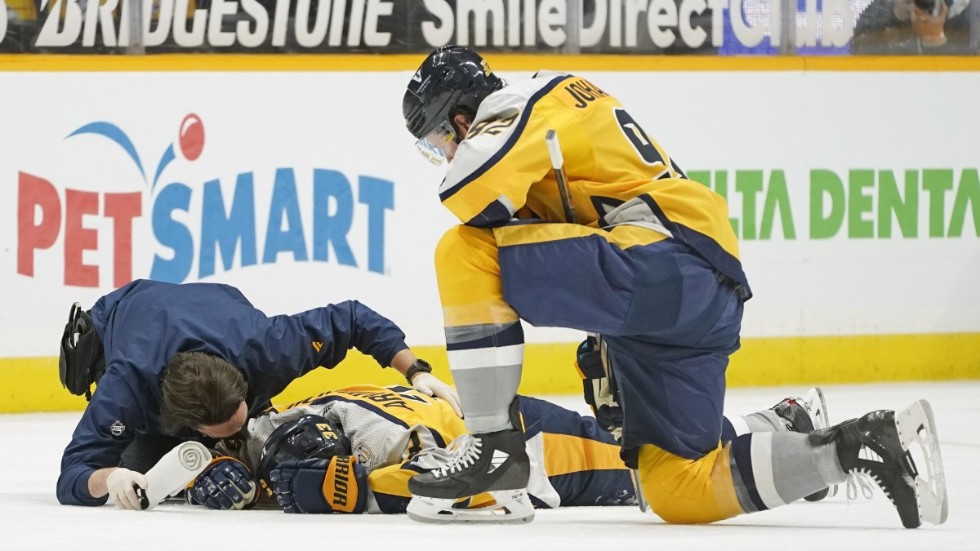 Viktor Arvidsson blev skadad i matchen mot Chicago.