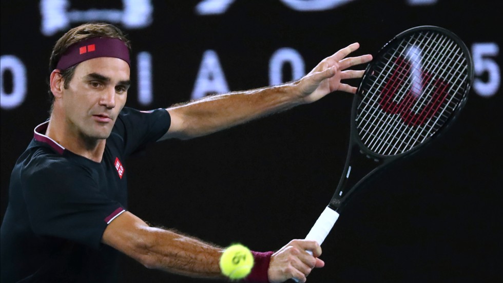 Roger Federer är tillbaka på tennisbanan. Arkivbild.