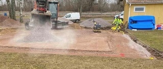 Vadstena camping satsar på padel