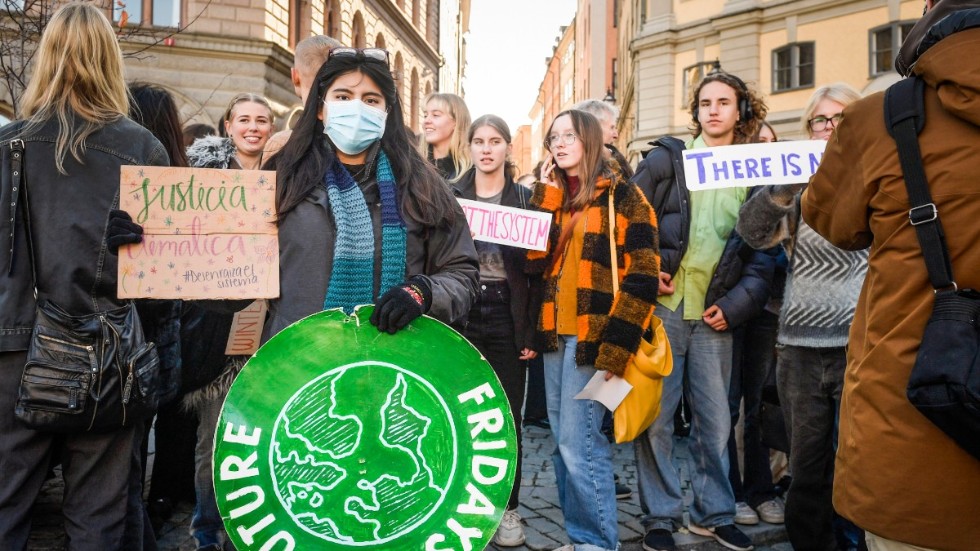 Adriana Calderon, 18, från Mexiko deltog i fredagens globala klimatstrejk under sitt besök i Stockholm.