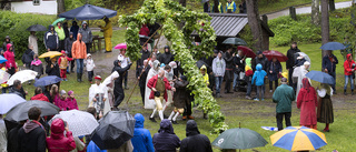 Inställda midsommarfiranden slår hårt mot föreningar