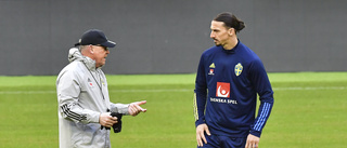 Zlatan rätt in i Sveriges startelva