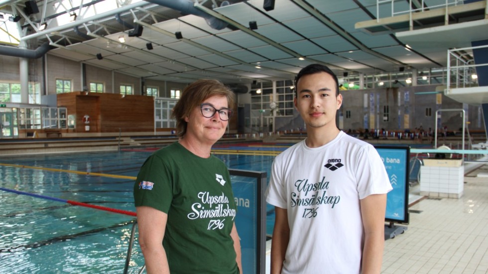 Under två veckor ordnar Upsala Simsällskap simskola för gymnasiets Sprintelever. Cecilia Loqvist och Alijohn Ahmadi håller i det hela.