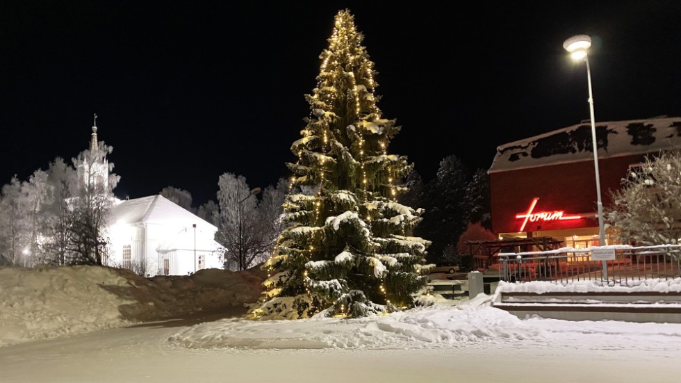 Malå är en av kommunerna som lockar när människor från storstadsområdena i söder söker sig norrut över jul.