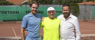 "Dobben" vill få hela Motala att spela tennis