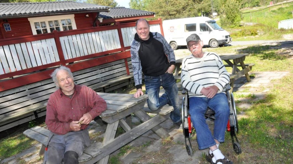 Laddade. Snart drar säsongen igår på allvar. Gösta Axelsson (från vänster), Stefan Kemle och Staffan Staflund ser fram emot att följa tävlingarna på Toverum.