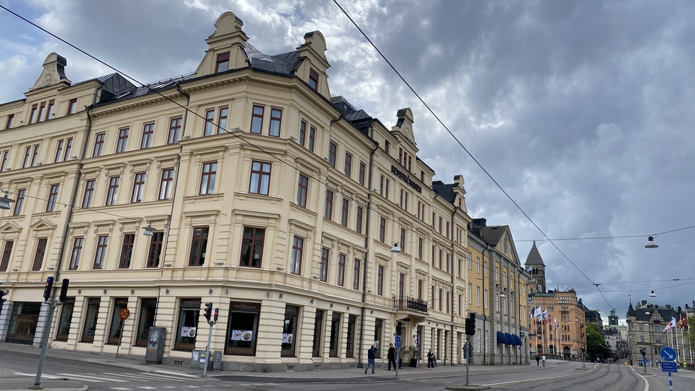 Renströmmen i hörnet Drottninggatan-Slottsgatan.