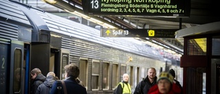 Flera tåg ställdes in efter stopp i trafiken