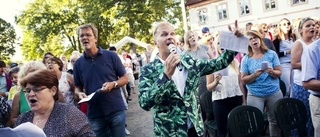 Kokhet allsång i ljum sommarkväll