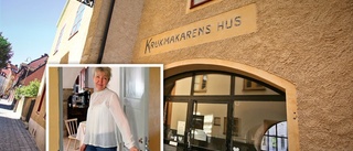 Hon tar över kaféet i Krukmakarens hus