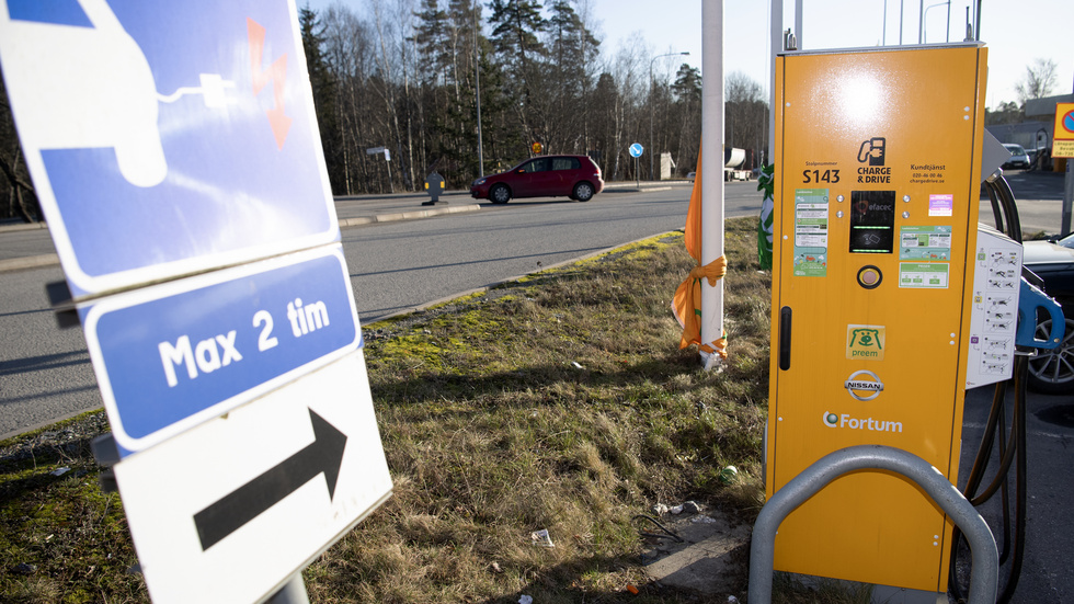 Transportarbetareförbundet kräver ett tydligt, tvingande regelverk samt att en ansvarig tillsynsmyndighet utses, skriver Robert Savela, regionalt skyddsombud vid Transportarbetareförbundet avdelning 26, i en debattartikel.