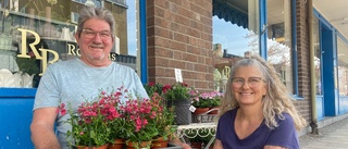 De tar över Rosenius blommor i Strängnäs