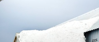 Snön på Arcus fördrivs med vatten