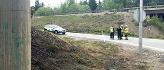 Tre till sjukhus efter trafikolycka