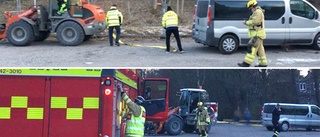 Minibuss rullade ner i bäck