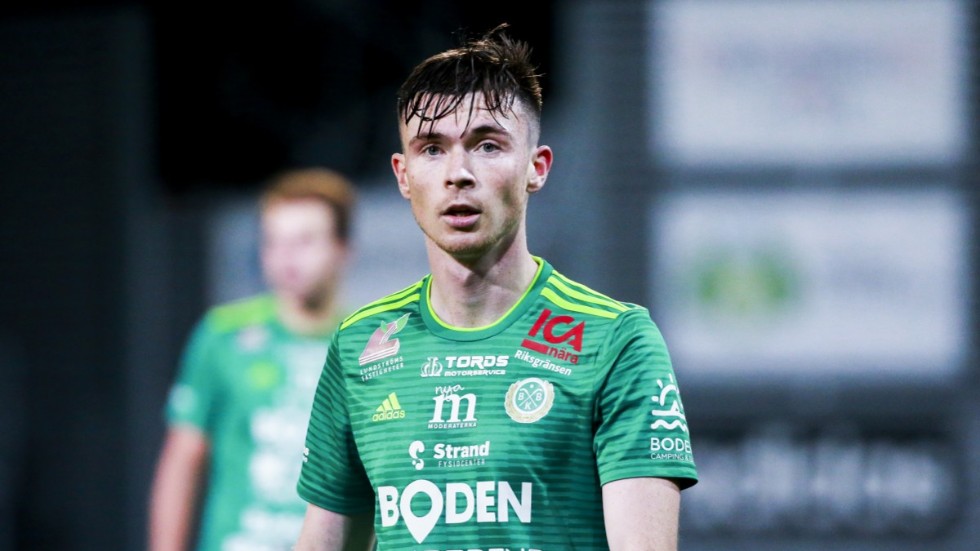 Adam Johnson blev stor matvhhjälte med sina två mål i segermatchen mot Frösö IF.