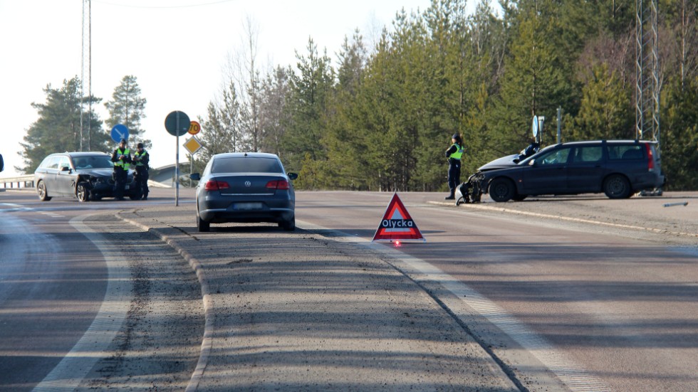 En av flera trafikolyckor som inträffat de senaste åren på riksväg 55 mellan Uppsala och Enköping. Arkivbild.
