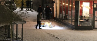 Ännu ingen gripen efter mord på restaurang