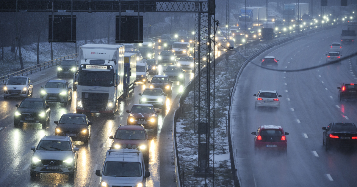 Trafikverket om halkan: ”Anpassa hastigheten”