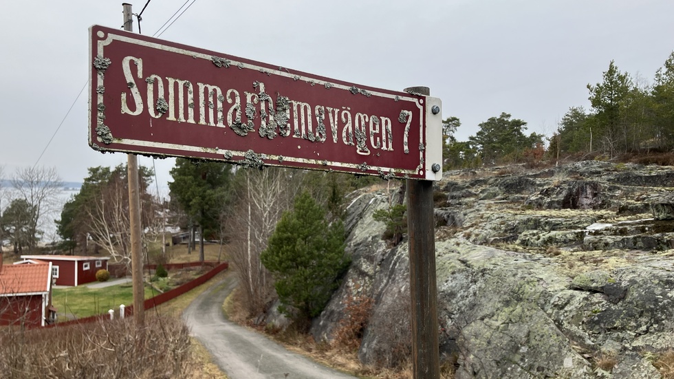 När och om nya bostäder kan byggas längs Sommarhemsvägen är ännu inte klart och det är fortfarande endast i planeringsstadiet. Exakt var längs vägen det ska byggas är ännu inte offentligt. 