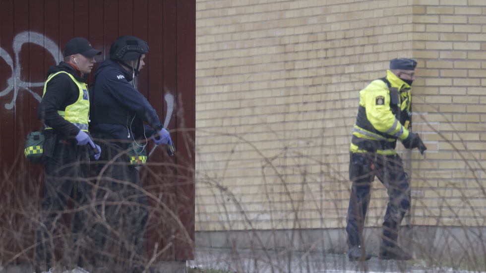 Polisinsats vid Risbergska skolan i Örebro.