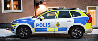 Polisinsats på skola efter blodigt bråk