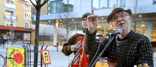 Namninsamling i protest mot kärnkraftverket