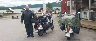 Lång rundresa på moped