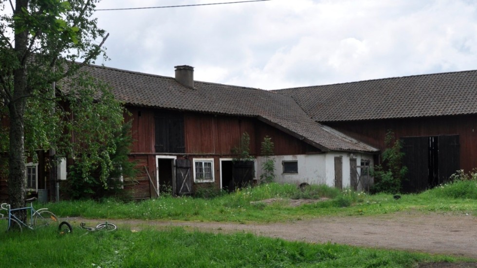 Inbrottet gav "bara" en kapsåg i utbyte, dessutom finns det bilder på fyra stycken misstänkta gärningsmän (byggnaden har inget med artikelns innehåll att göra).