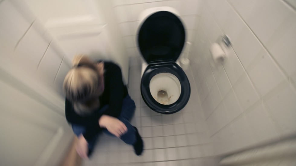 Vinterkräksjukan har gjort sin entré i samhället igen. Än så länge har inte smittskyddet hört om några våldsamma utbrott i vård, omsorg och förskola än. "De kommer tyvärr", säger smittskyddsläkare Signar Mäkitalo, och oroar sig mer för RS-virusets framfart bland de allra yngsta.

