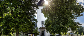 Kyrkan borde sätta solceller på kyrktaken