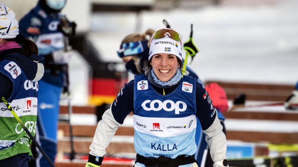Charlotte Kalla under ett träningspass inför världscupen i Falun.