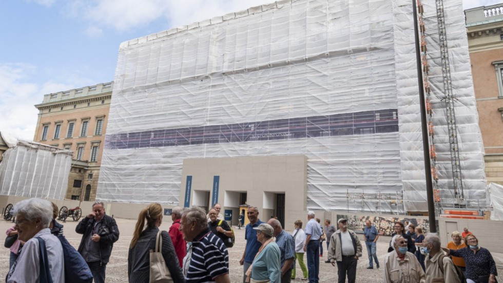 Fasadrestaurering av Stockholms slott går nu in i etapp 8 av 25.