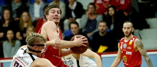 Friberg förlänger med Uppsala Basket