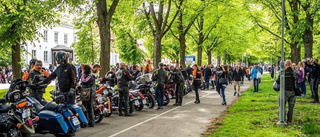 Bikers i manifestation mot mäns våld mot kvinnor