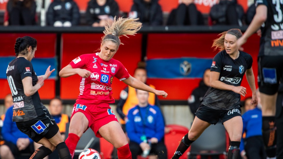 Lisa Björk och hennes Linköping FC fick det oväntat tufft mot Växjö. Hemmalaget stod upp riktigt bra men till sist vann LFC med 4-2. Nu krävs att man är taggad till tänderna när IFK Norrköping väntar på söndag. 
