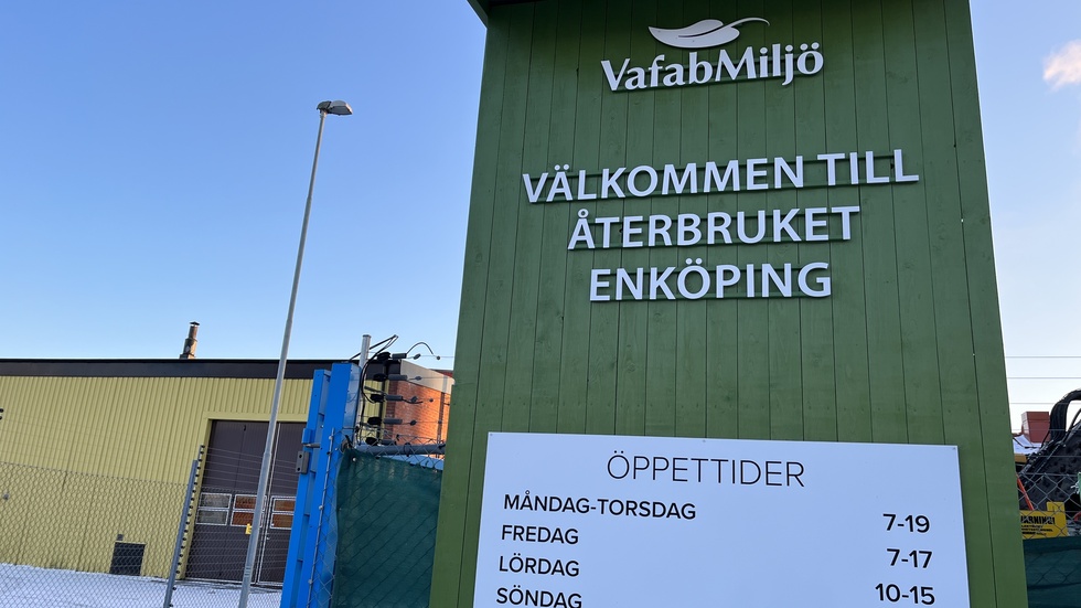 De två första månaderna kommer vara avgiftsfria för att företagarna ska vänja sig vid det nya systemet.