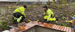 Nya torget klart – men väg stängs av när projekt försenas