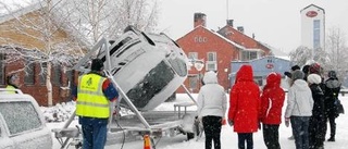 Elever fick nyttig lektion om bilbälte