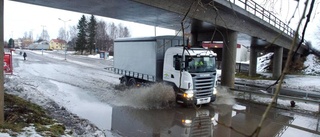 Översvämning under viadukten