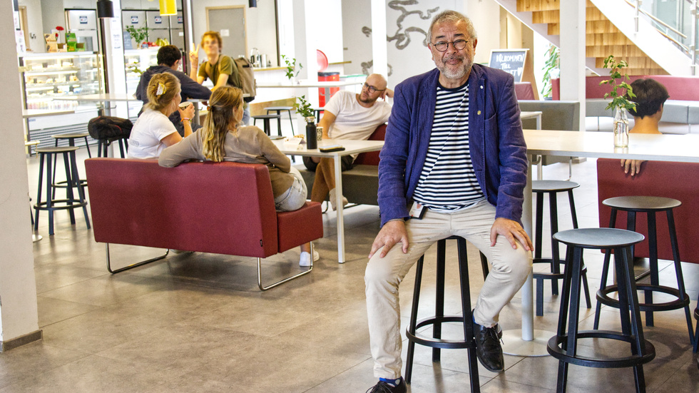 Luis Barnes ansvarar för introduktionsprogrammen på Wisbygymnasiet.