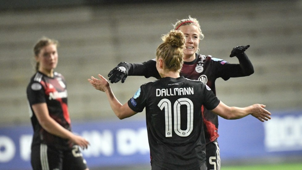 Tvåmålsskytten Linda Dallmann och Hanna Glas. Arkivbild.