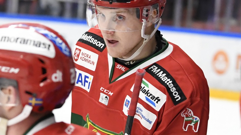 Timrås Sebastian Hartmann, här i Moras tröja, har spelat färdigt för säsongen. Arkivbild.