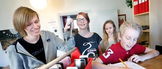 Skolan som samlar in elevernas mobiler