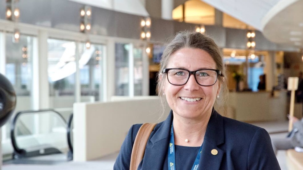 Ann-Sofie Lifvenhage (M), toppolitiker i bland annat Gnestas skolvärld, tycker inte att kommunens täta chefsbyten i sig är något problem. Arkivbild.