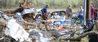 Dödstalen skrivs upp efter tornador