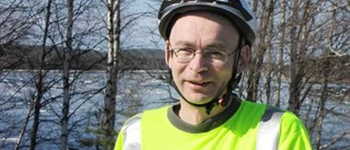 En miljökämpe som alltid tar cykeln