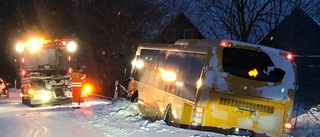 Gotlandsbuss körde i diket