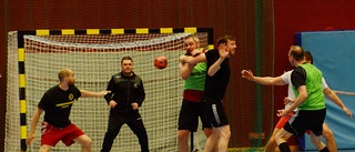 Handbollsföreningen fyller 50 år • Full fart hela dagen • Profilen avslutar karriären